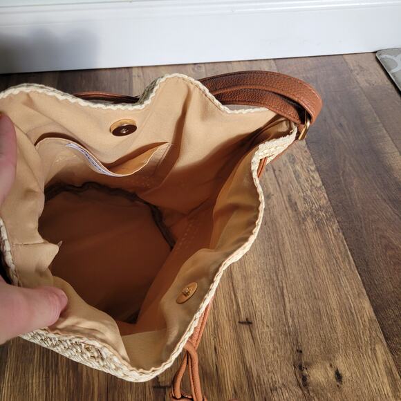 Montce Tan Beige Brown Bucket Bag Adjustable Leather Strap Purse - Picture 16 of 16